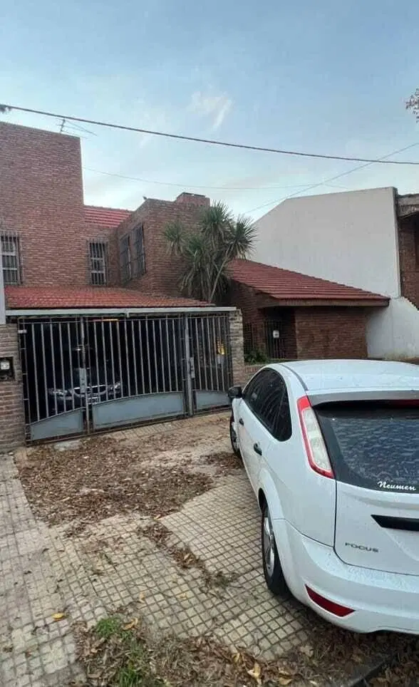 Excelente casa en el corazon de barrio norte. 2