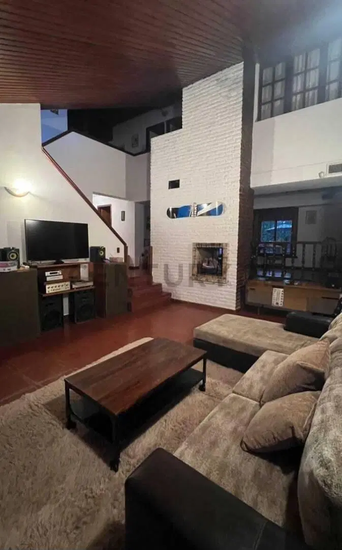 Excelente casa en el corazon de barrio norte. 5