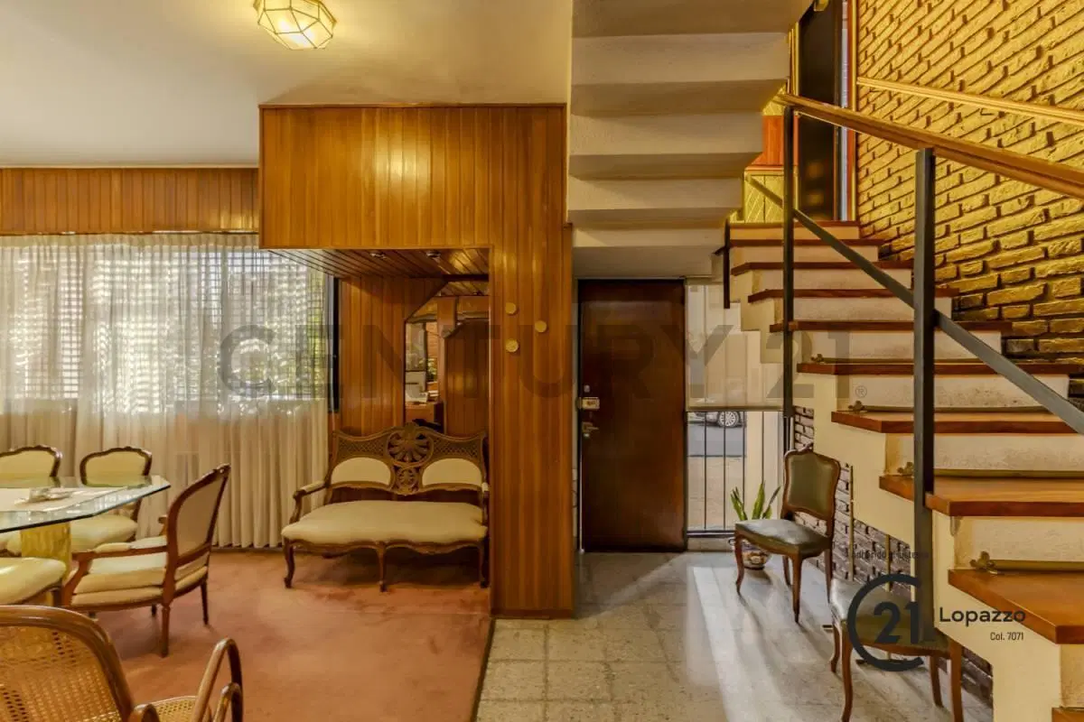 Casa impecable 2 plantas 5