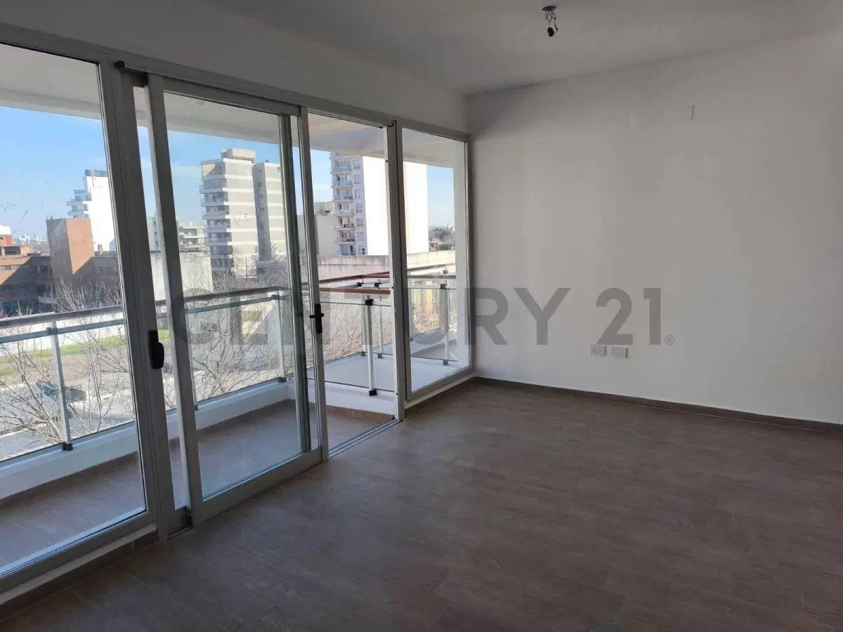 Monoambiente a estrenar con balcon al frente 2