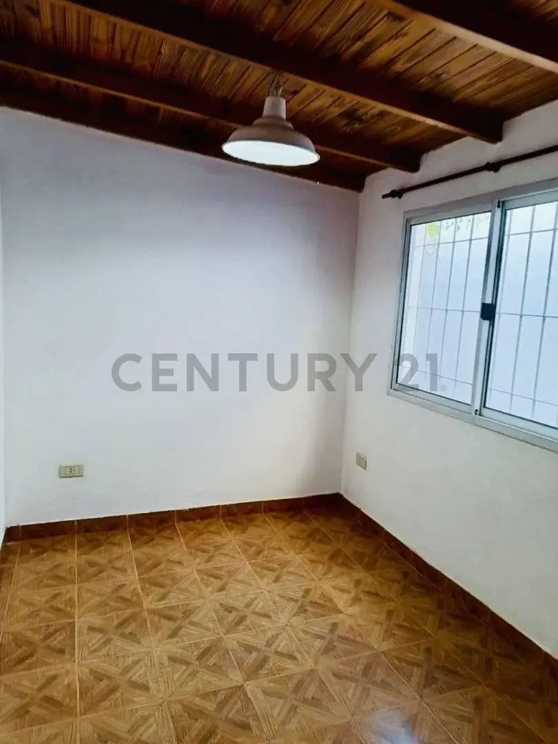 Venta de PH zona Parque Alberti. 3