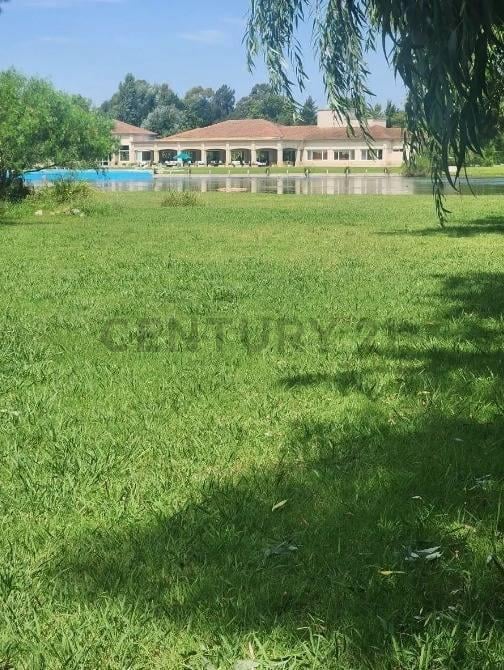 Foto de Lote Premium de 1.290 m² en Miralagos Club de Campo – Vista a laguna y, imagen 4