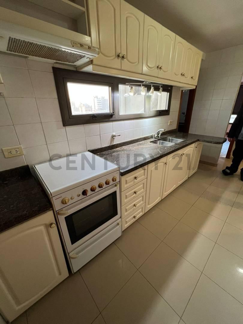 Foto de Alquiler PISO 3 dorm en 14 entre 43 y 44, imagen 5