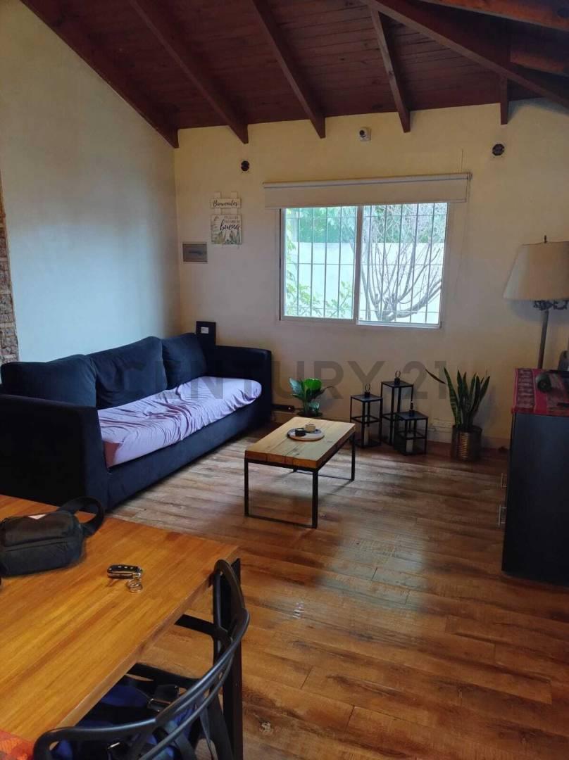 Foto de Excelente casa en zona privilegiada de Gonnet de 2 dormitorios., imagen 5