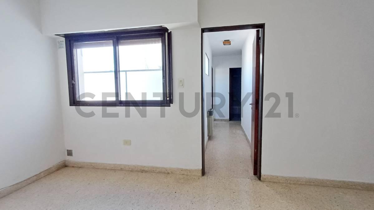 Foto de VENTA Ph | 37 5 y 6 | APTO BANCO, imagen 5