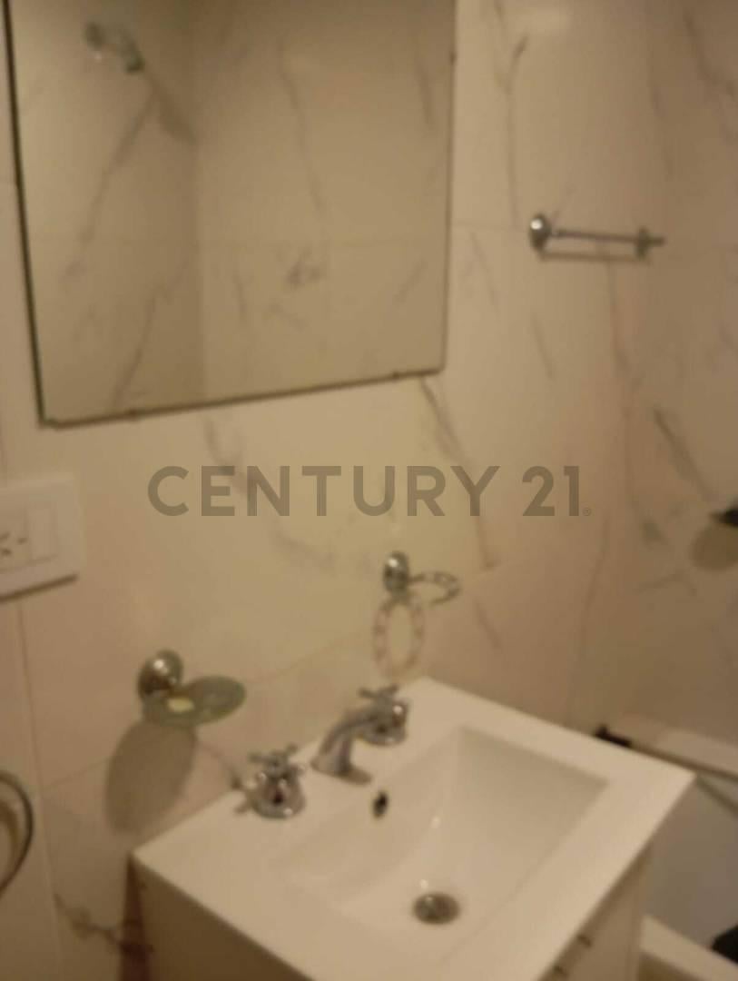 Foto de Excelente monoambiente, amplio con cocina equipada separada, baño, imagen 5