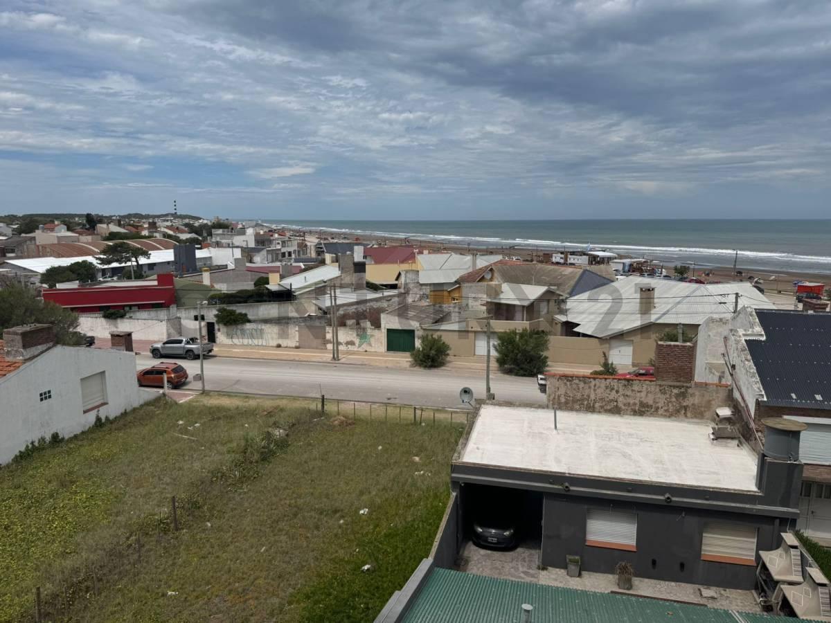 Foto de Vendemos Departamentos Frente Al Mar De Claromecó. Amplia Financiación, imagen 2