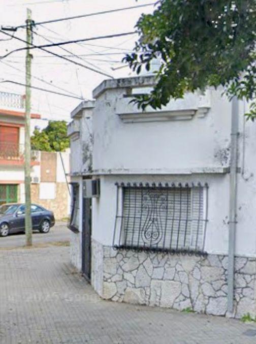 Casa dos Dormitorios en Planta Baja con Cochera y Casa en Planta Alta dos dormitorios