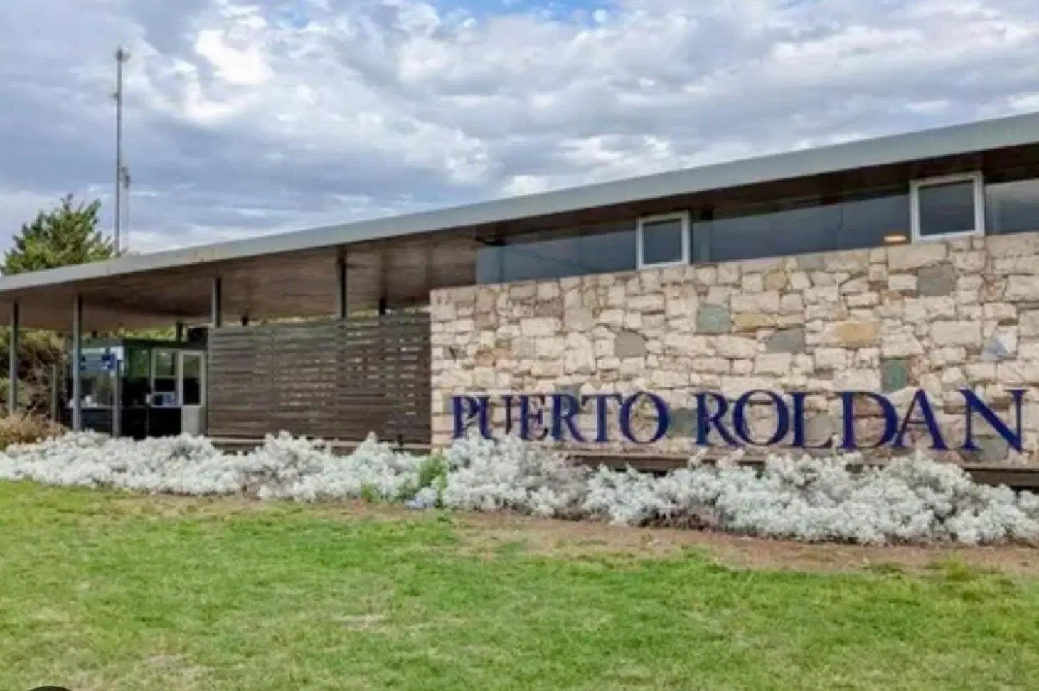 Casa - Puerto Roldan 3