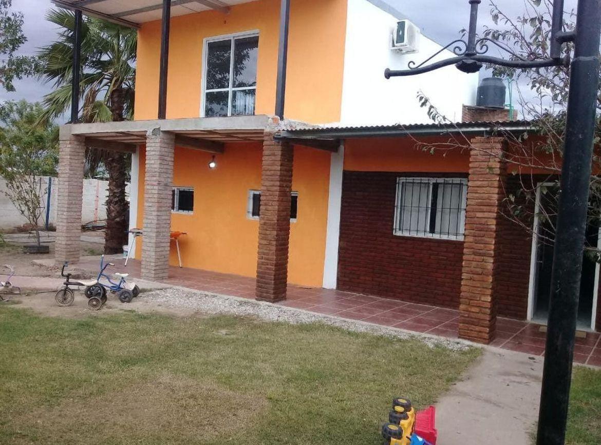 Foto de Casa con locales, imagen 1