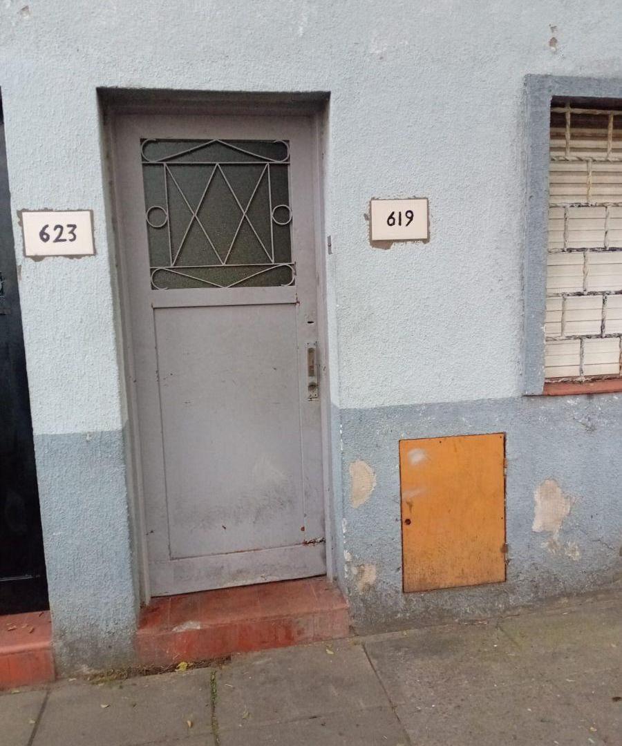 Monoambiente amplio al frente