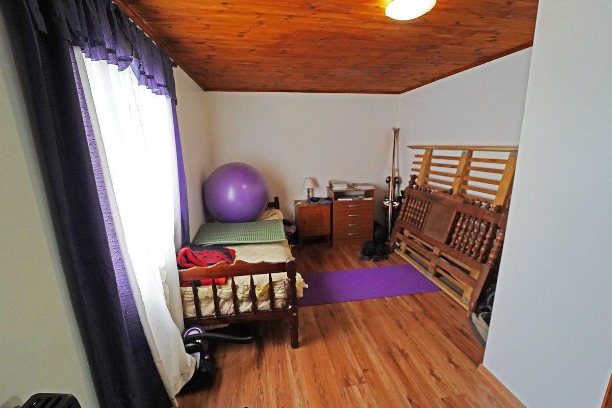 Venta o Permuta Casa y Dpto en Barrio Alakalufes 2