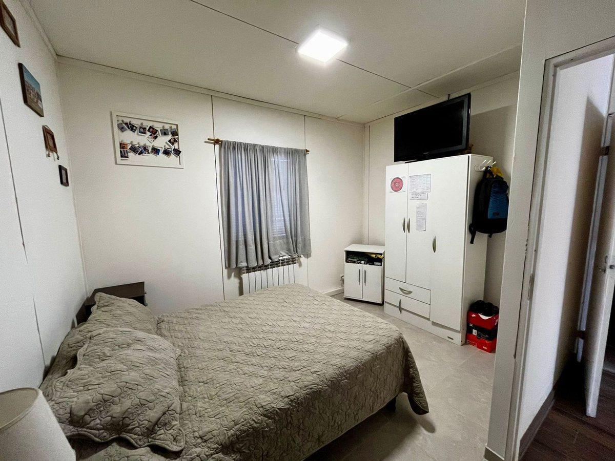 Vivienda + Renta. Casa + 2 Dptos a La Venta. Ushuaia 2