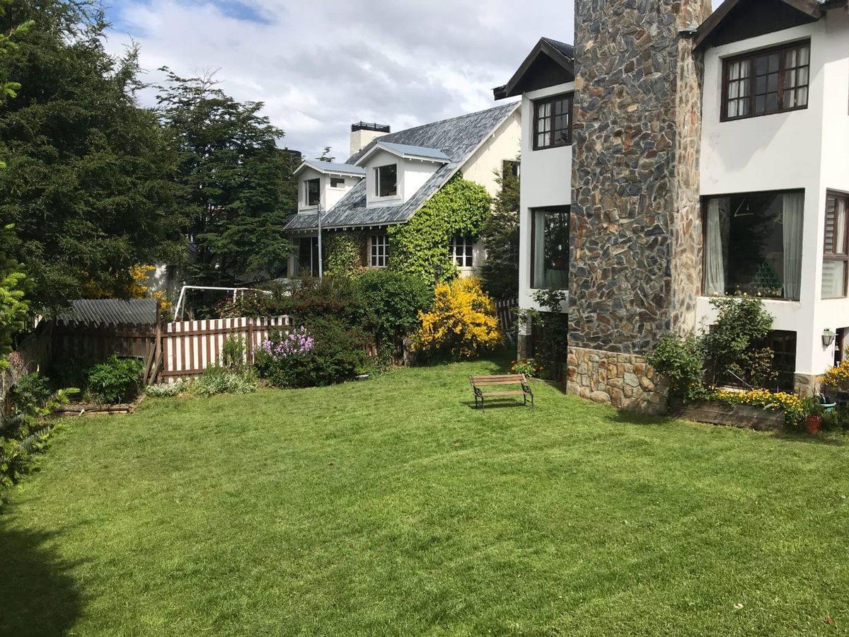 Hermosa Casa + Terreno 430 m² Céntrico en Ushuaia 5