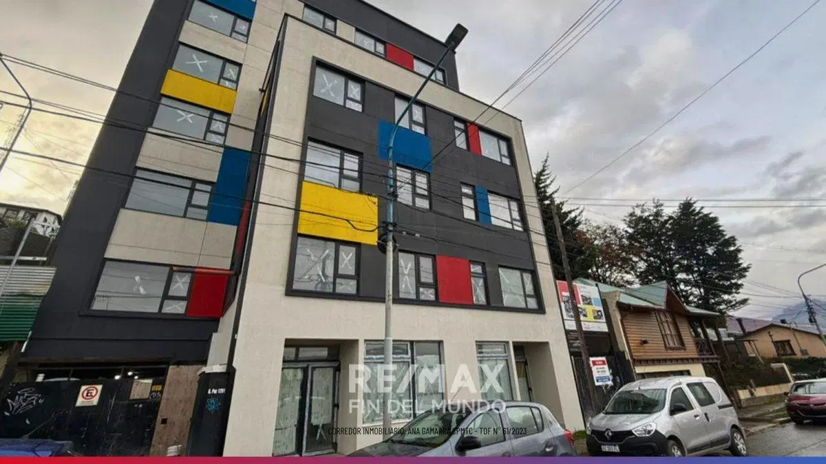 VENTA DE LOCAL COMERCIAL CÉNTRICO GOB. PAZ 1291 4
