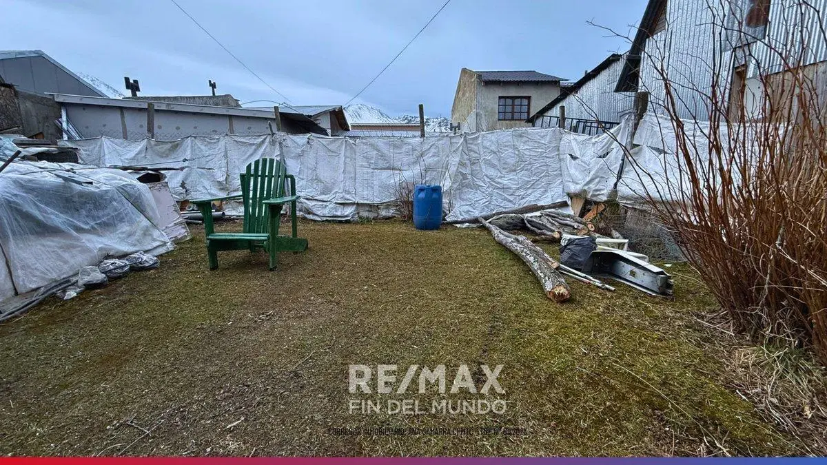 TERRENO MAS CASA A RECICLAR, RESIDENCIAL-COMERCIAL 2