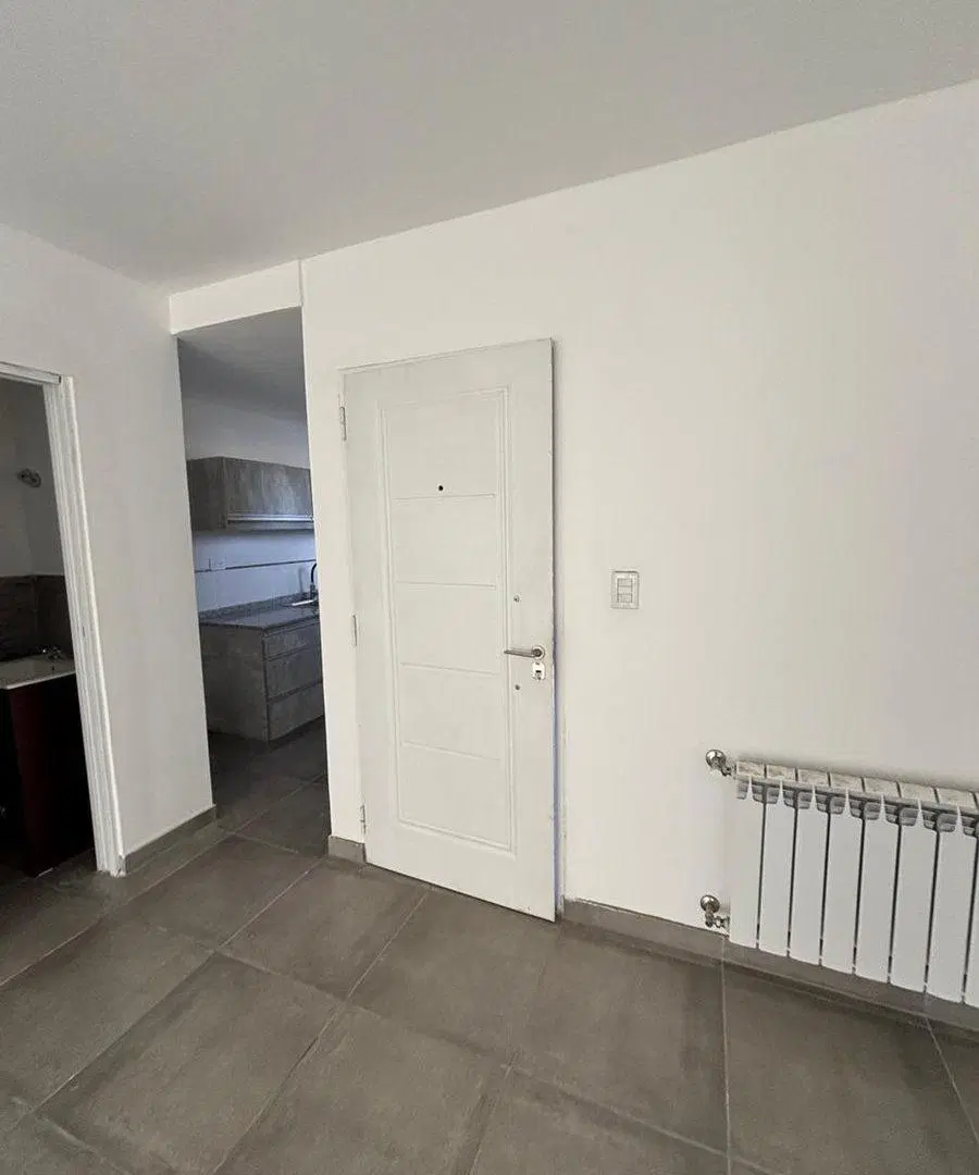 DUPLEX EN VENTA DE 2 DORM 2 BAÑOS Y PATIO 4
