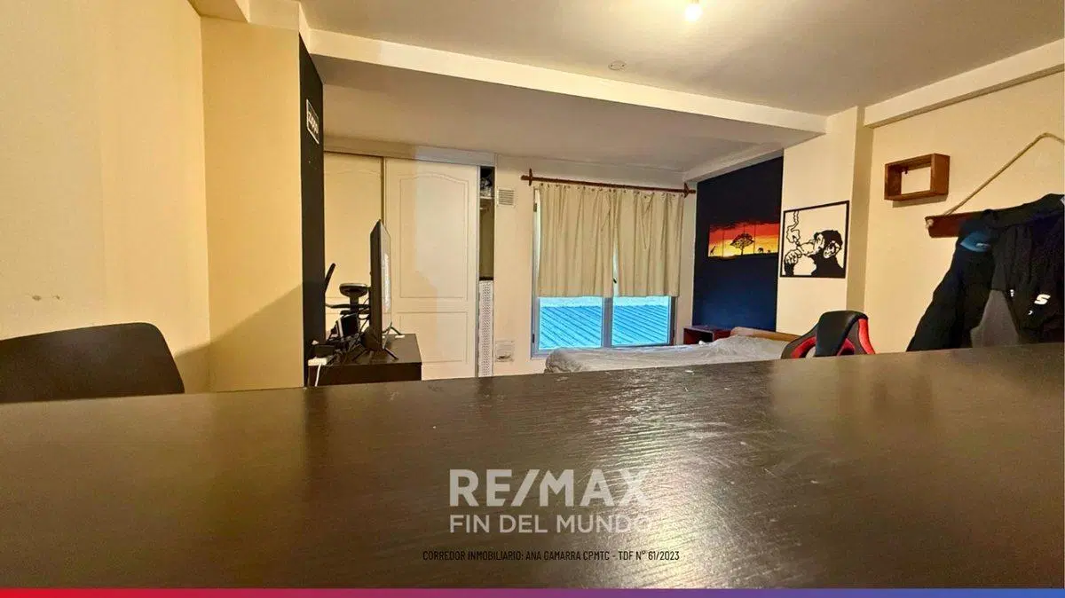 DEPARTAMENTO EN ZONA COMERCIAL APTO CRÉDITO 2
