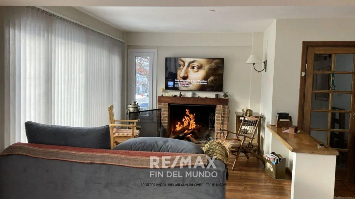 VENTA| CASA alta gama | 5 dorm y garage| Bº ANDINO 4