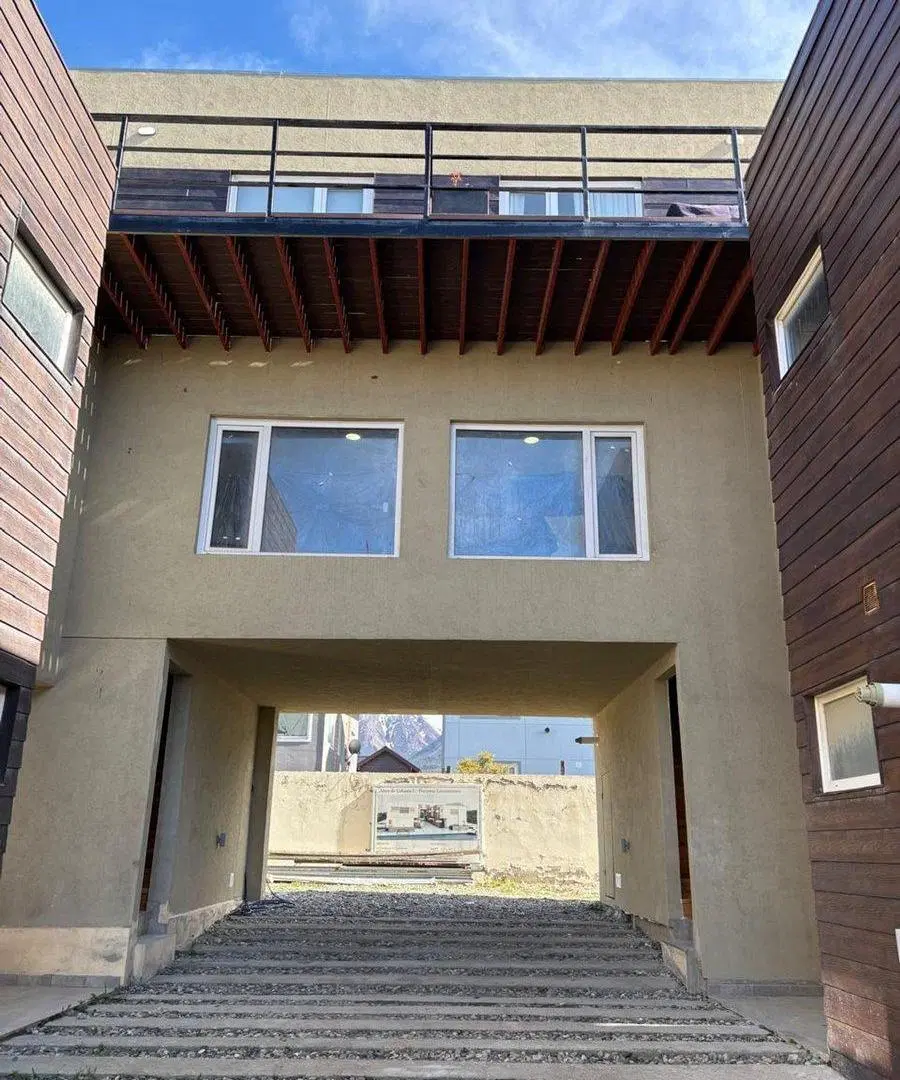 SE VENDE DEPTO 1 DORM - 1 ESTUDIO- Zona Pipo 5