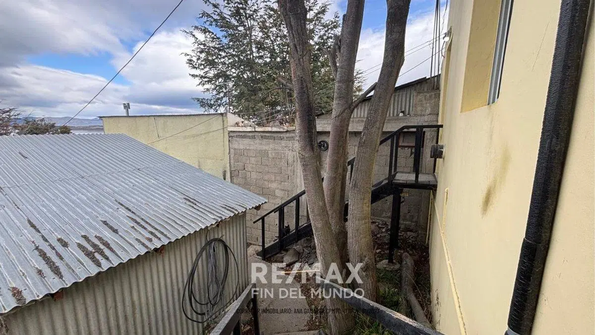 VENTA | PROPIEDAD + DEPARTAMENTOS | RAUL MURIEL R1 5