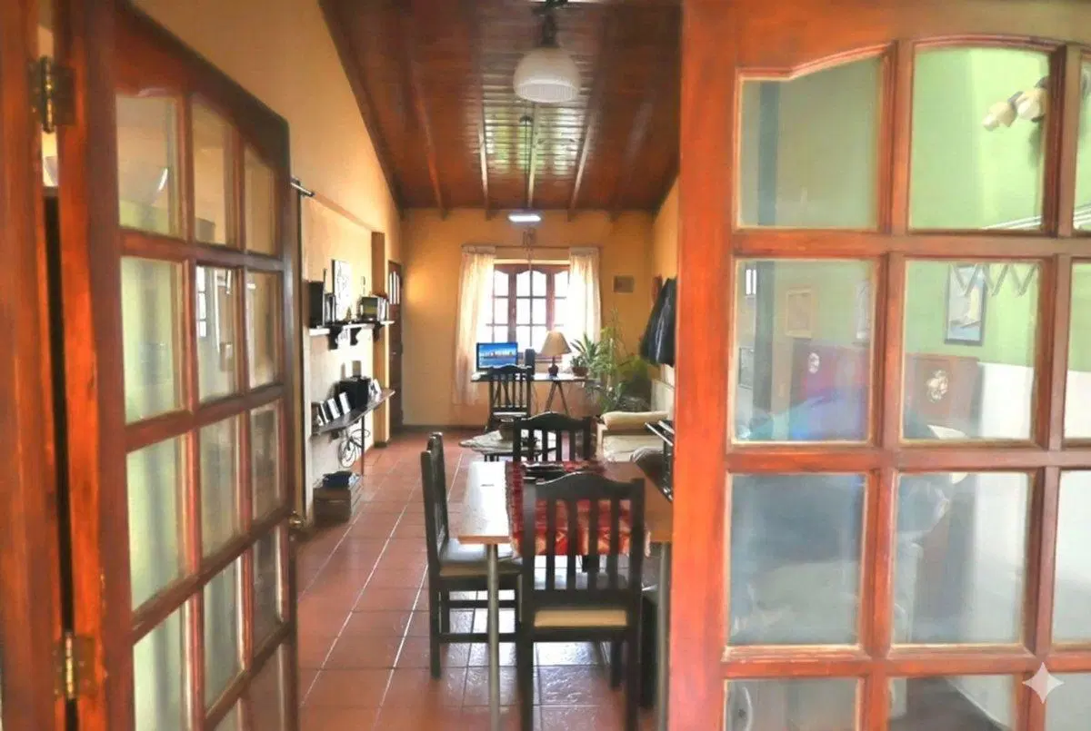 Casa 3 Dormitorios Quincho con Parrilla y patio 4