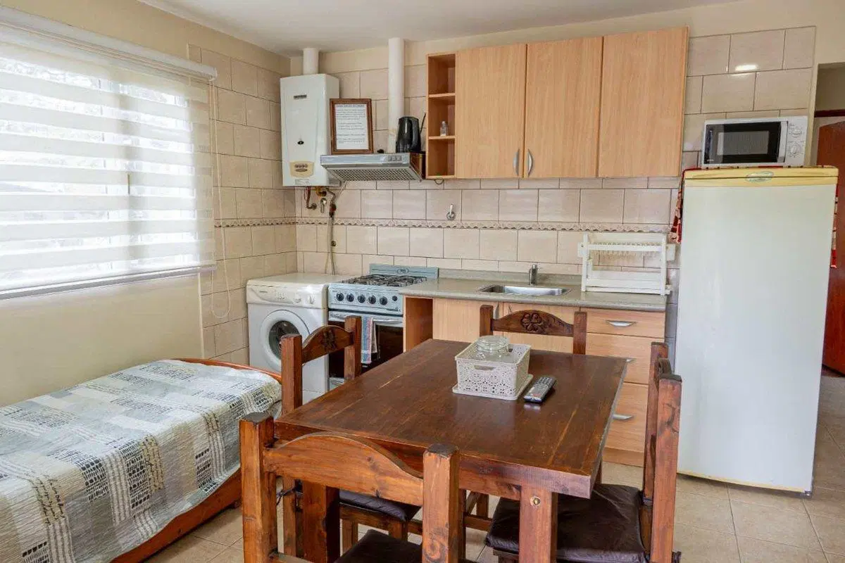 VENTA CASA + 3 DEPARTAMENTOS ORIENTADO A RENTA 5