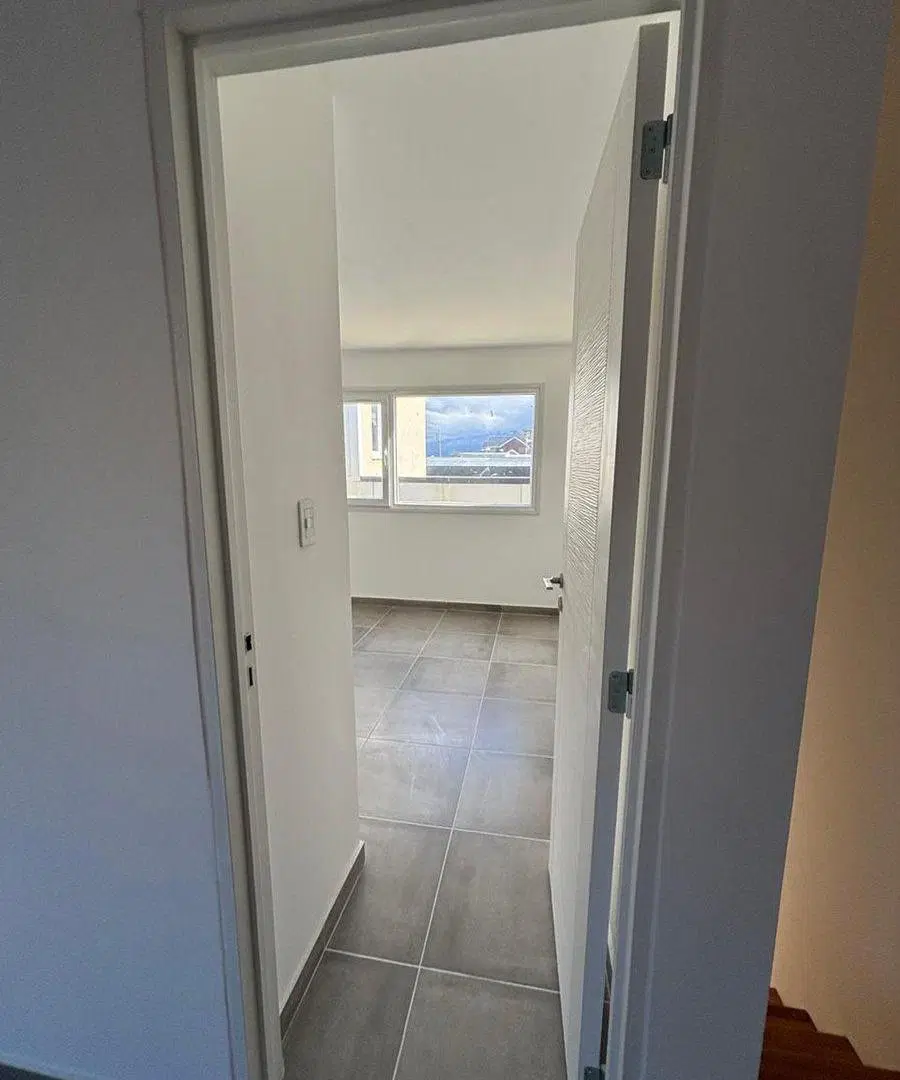 DUPLEX EN VENTA DE 2 DORM 2 BAÑOS Y PATIO 2