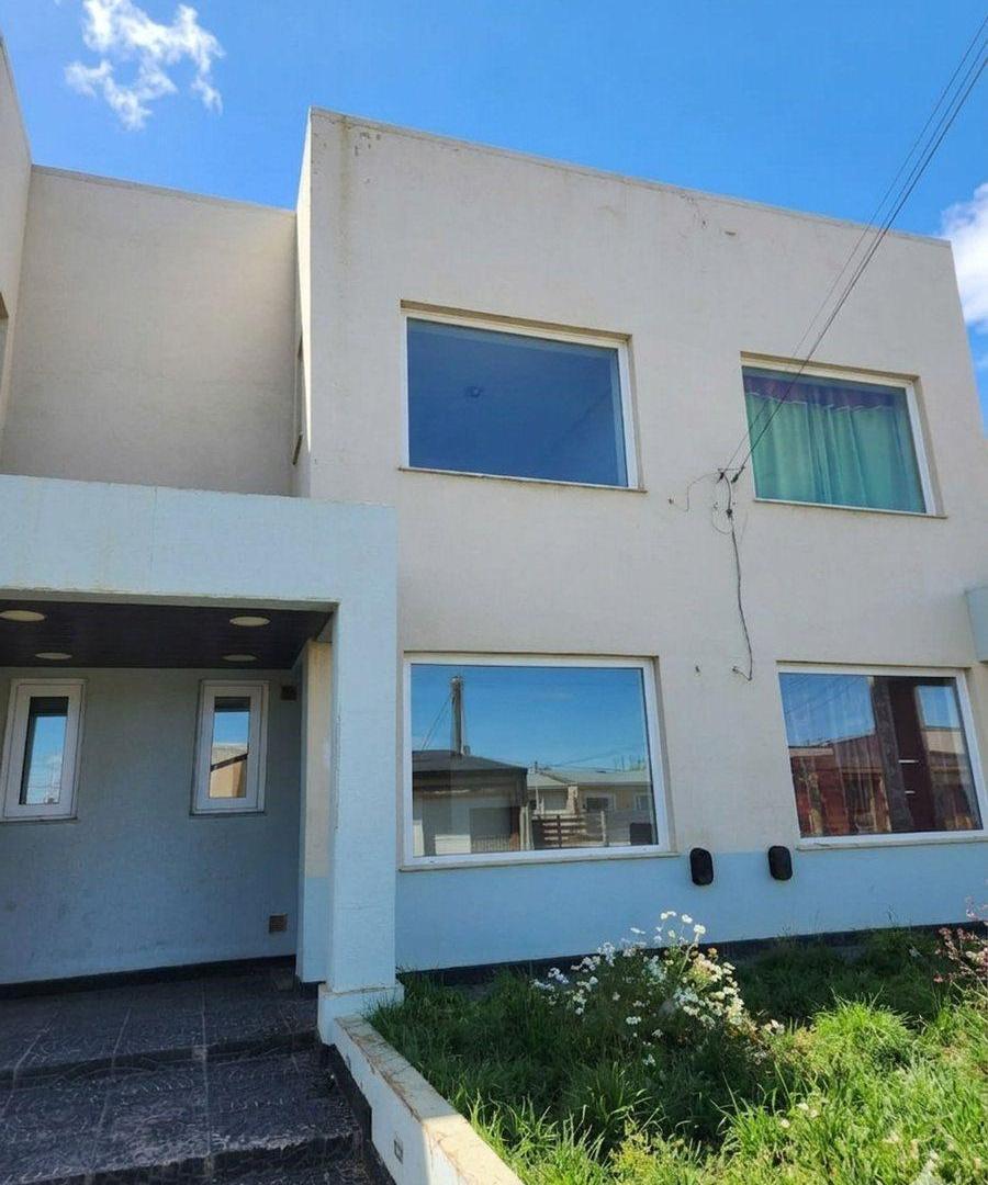 Venta | Luminoso Dúplex en Barrio CGT – Río Grande