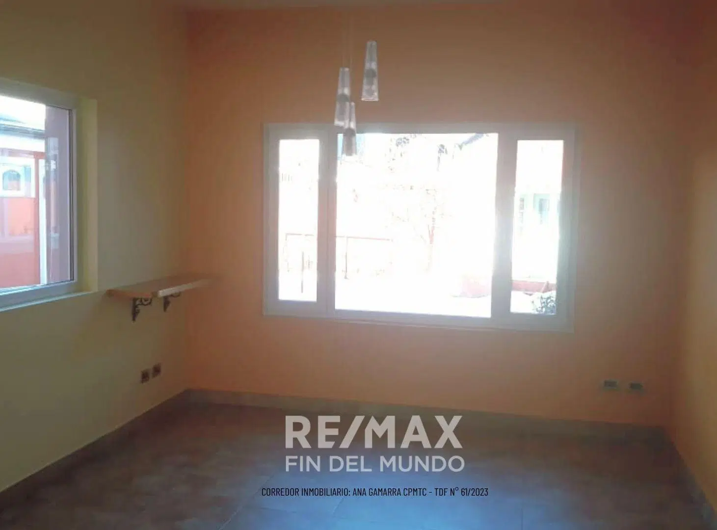 ALQUILER Amplia casa completa con jardín | Ushuaia 4