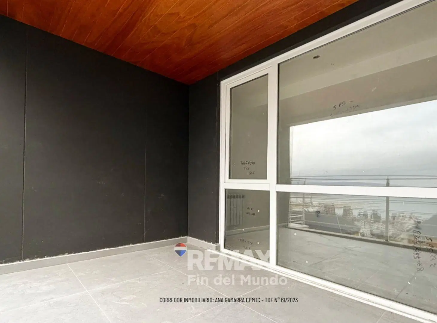 Ushuaia| Venta | Depto.2 Amb| Pozo próx a terminar 4