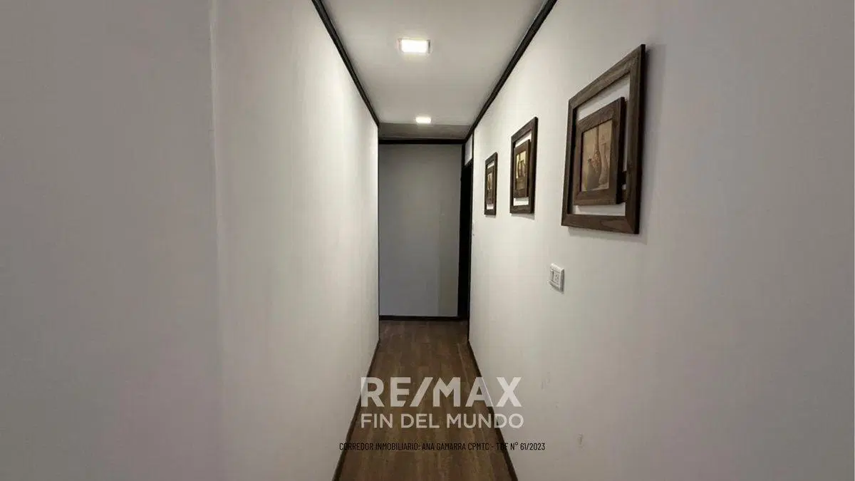 Propiedad de 180m2 cubiertos zona Virrey Liniers 5