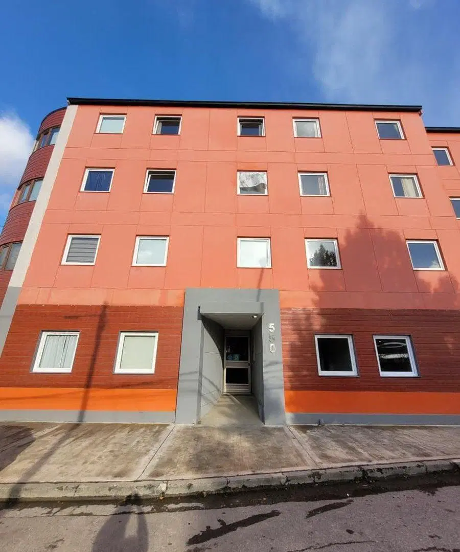 DEPARTAMENTO DE 2 DORMITORIOS A PASOS DEL CENTRO 3