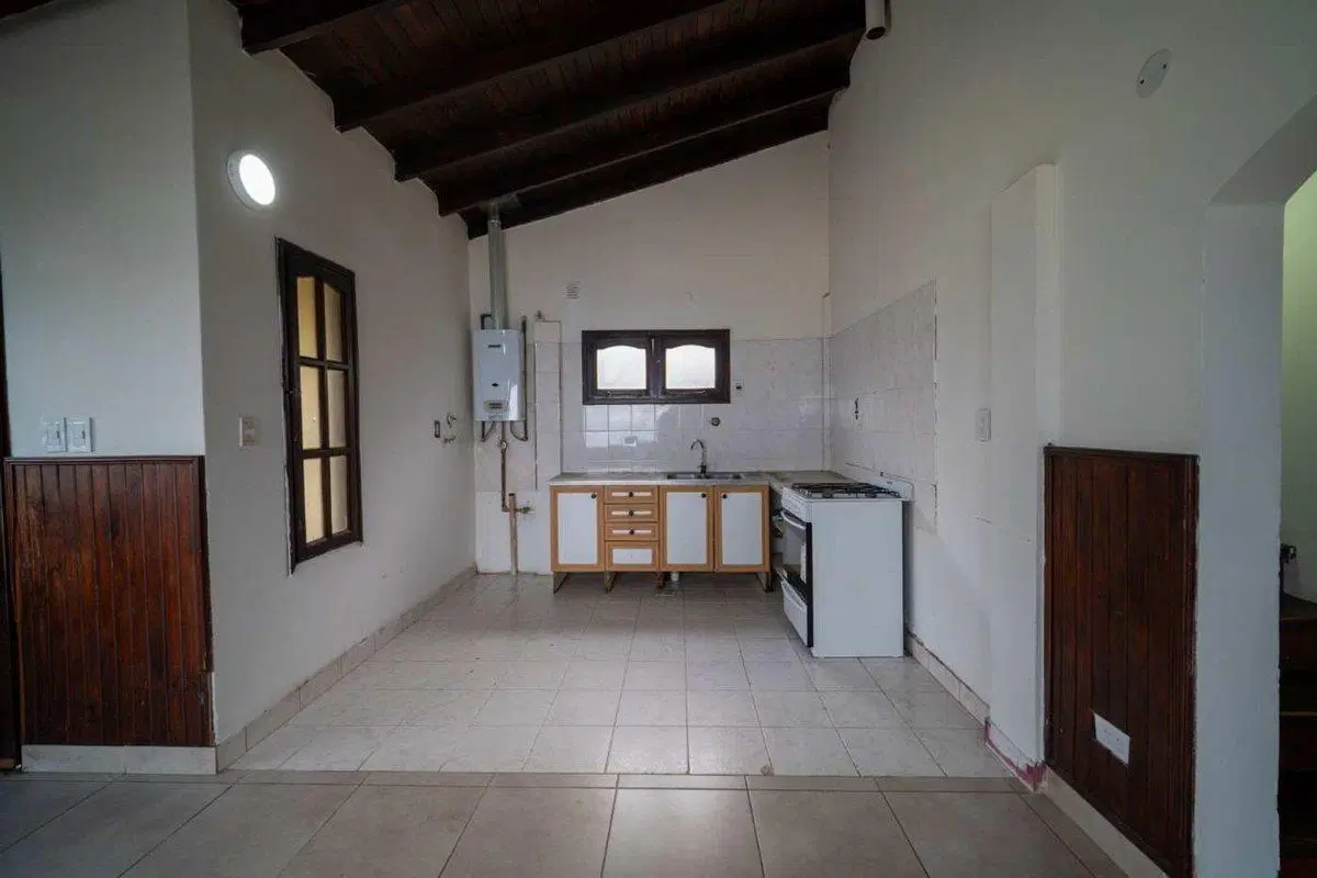 ALQUILER CASA 3 DORMITORIOS B° LOS MORROS 2