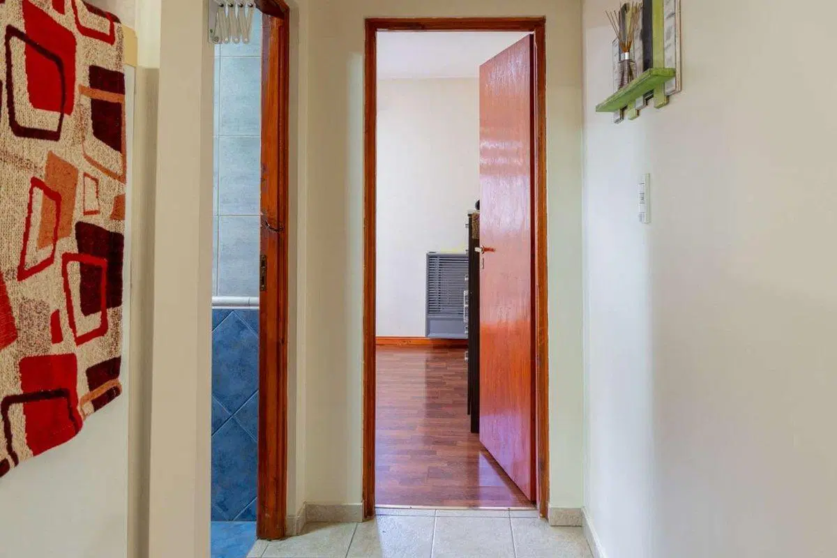 VENTA CASA + 3 DEPARTAMENTOS ORIENTADO A RENTA 5