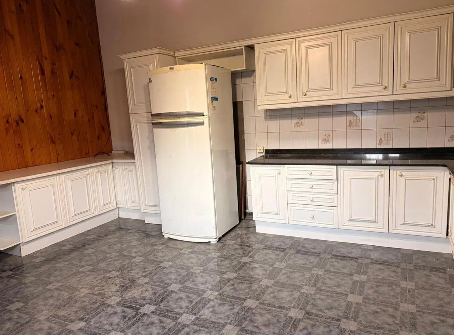 CASA EN VENTA 9 AMBIENTES CON QUINCHO Y PARRILLA 5