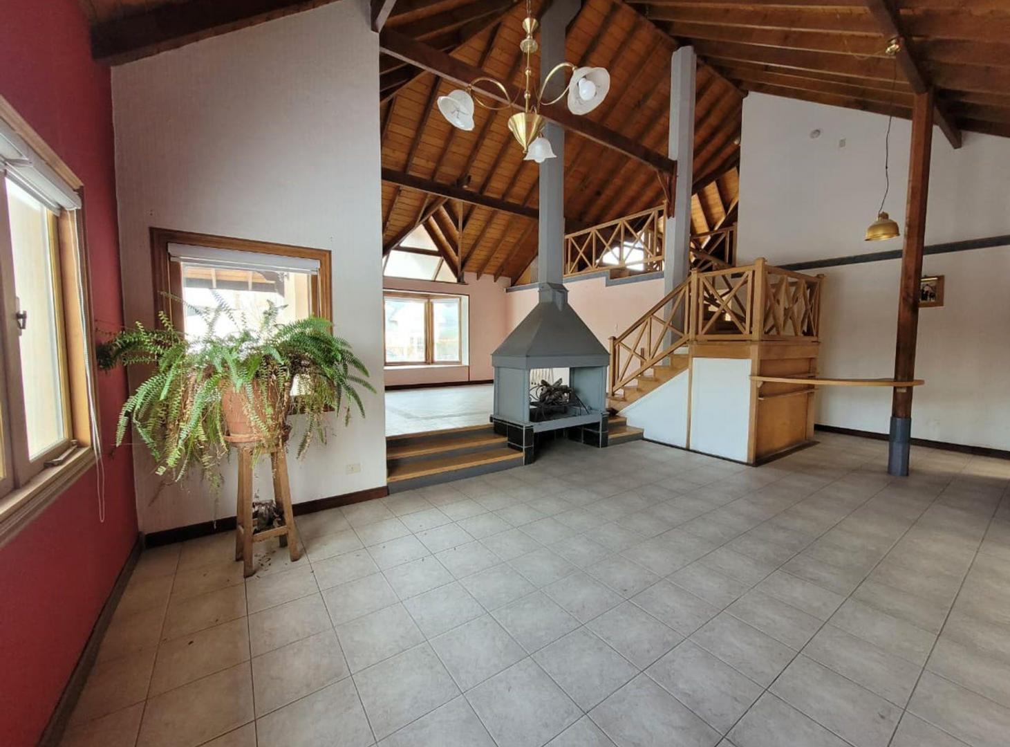 Foto de HERMOSA CASA EN VENTA EN BARRIO CASAS DEL SUR, imagen 4