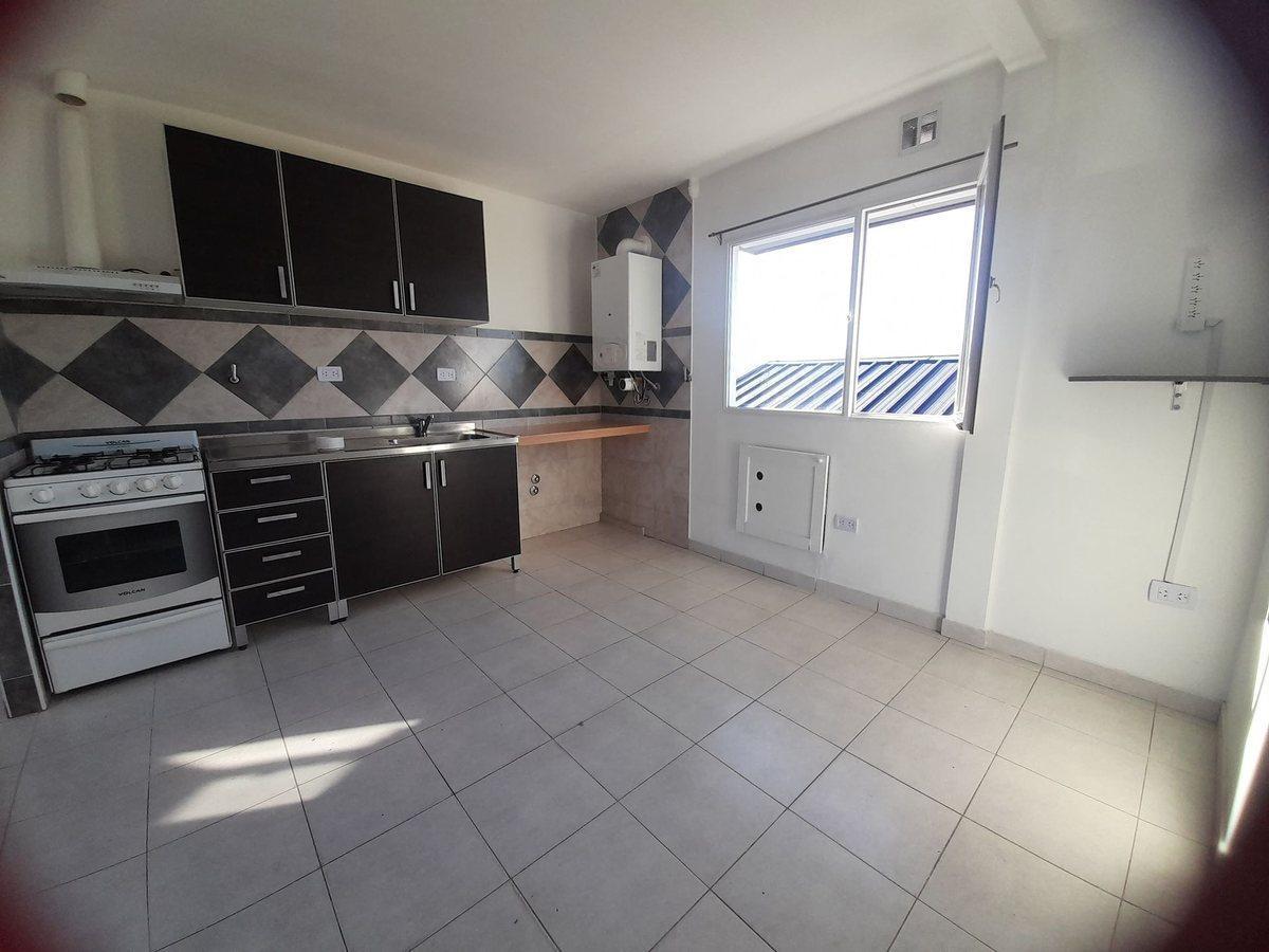 Foto de EN VENTA DEPARTAMENTO 2 HABITACIONES APTO CREDITO, imagen 3
