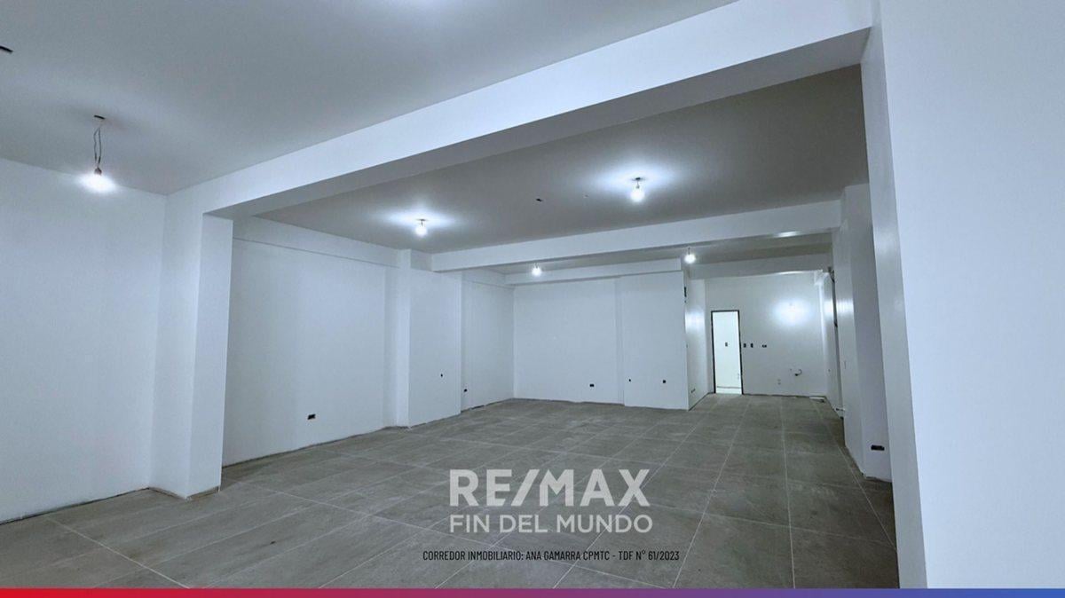 Foto de VENTA DE LOCAL COMERCIAL CÉNTRICO GOB. PAZ 1291, imagen 1