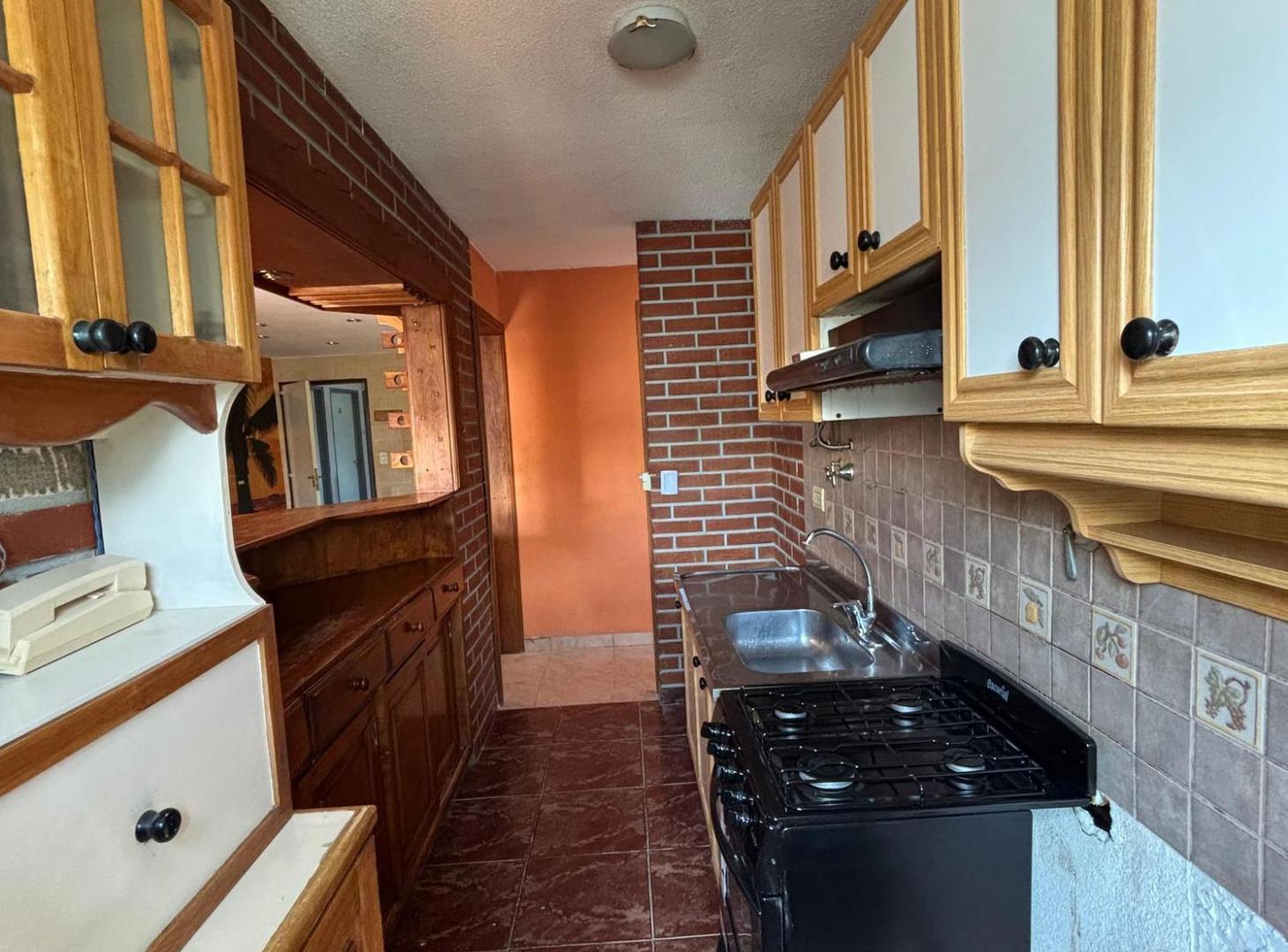 Foto de VENTA DPTO. 3 DORM. B° 640 VIVIENDAS, imagen 5