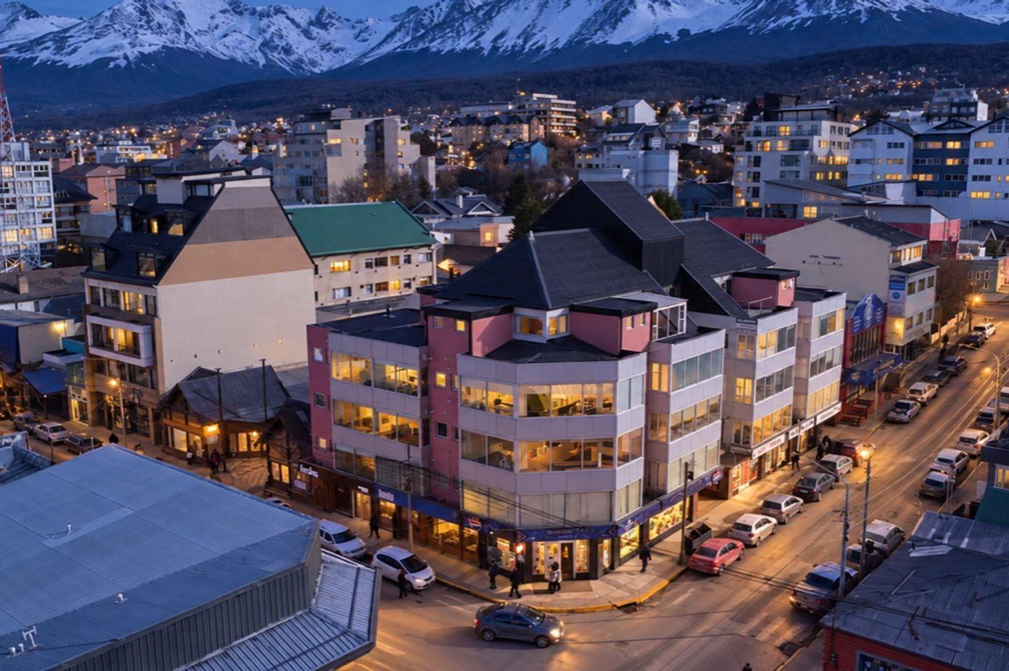 Foto de DPTO con cochera en venta Microcentro Ushuaia., imagen 1