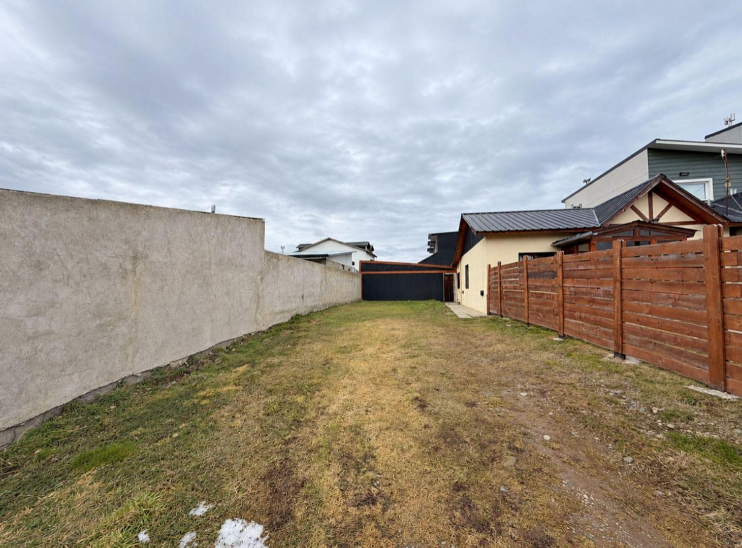 Foto de PH con gran patio en venta, Ushuaia, 5 ambientes, imagen 4