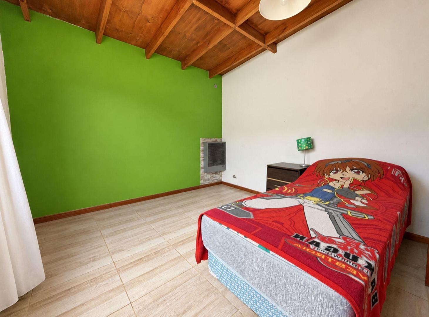 Foto de PH con gran patio en venta, Ushuaia, 5 ambientes, imagen 5