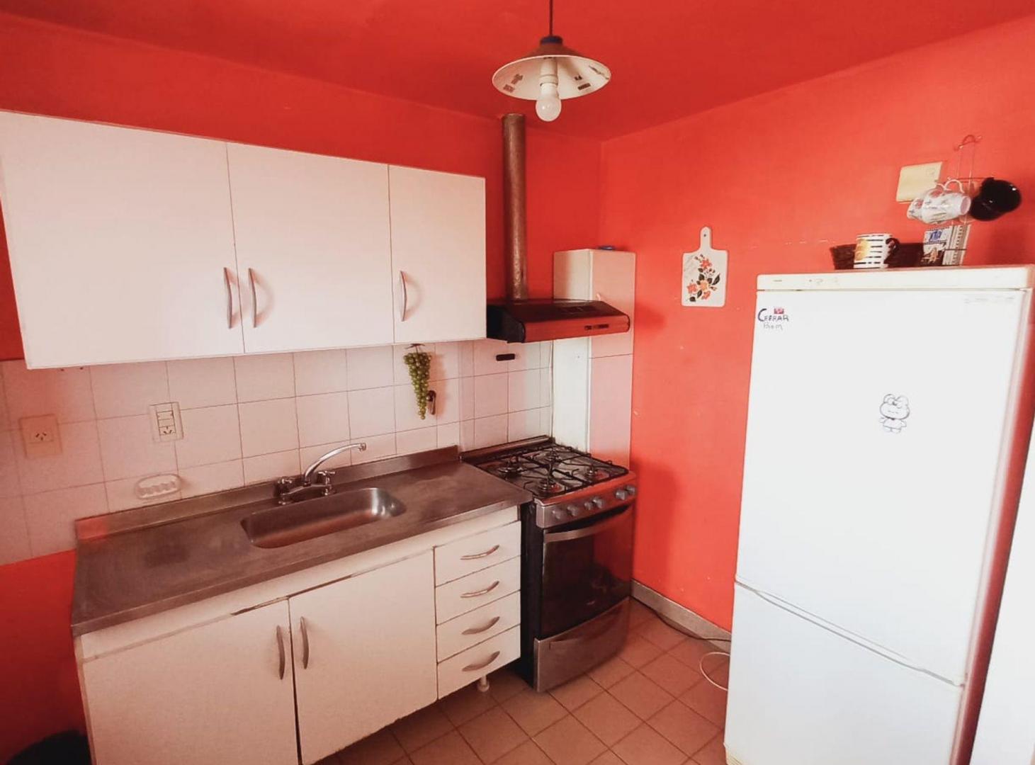 Foto de VENTA DE DEPARTAMENTO 3 DORMITORIOS B°96 VIVIENDAS, imagen 5