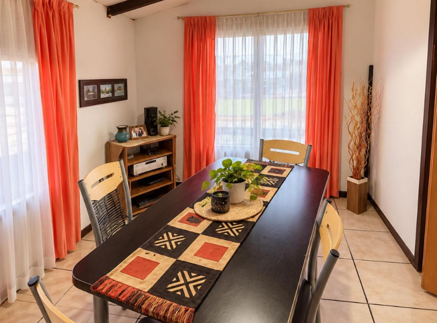 Foto de CASA MÁS DEPARTAMENTO – UBICACION CENTRICA, imagen 5