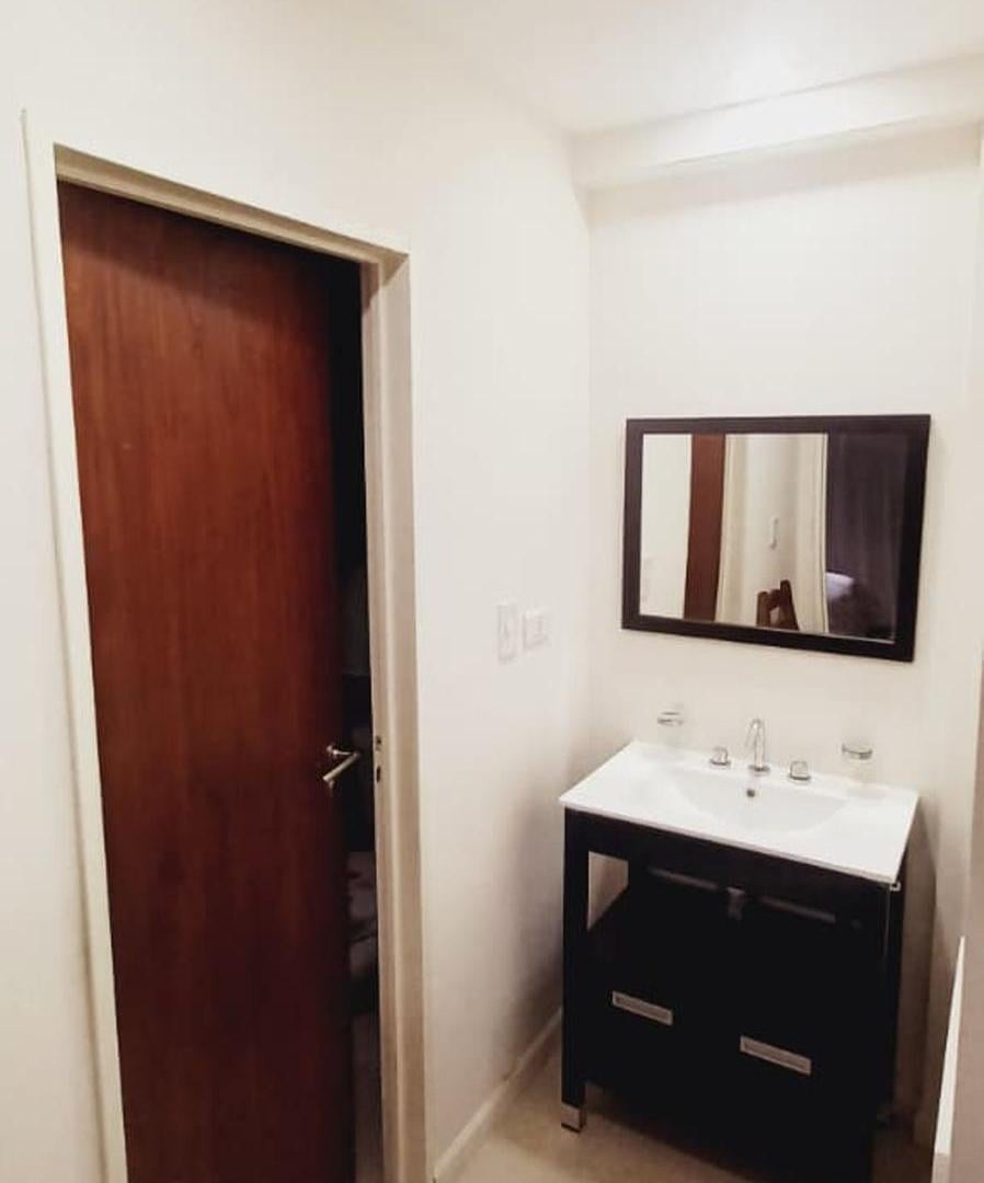 Foto de VENTA DE DEPARTAMENTO 1 DORM ALTOS DE OSHOVIA, imagen 5
