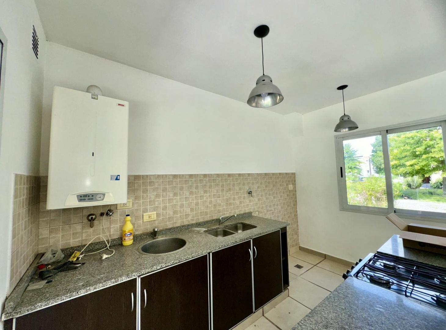 Foto de Alquiler Venta Casa 5 AMBIENTES BARRIO CERRADO ALTOS DEL SOL ituzaingo, imagen 4