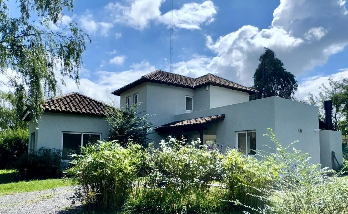 Alquiler Venta Casa 5 AMBIENTES BARRIO CERRADO ALTOS DEL SOL 3