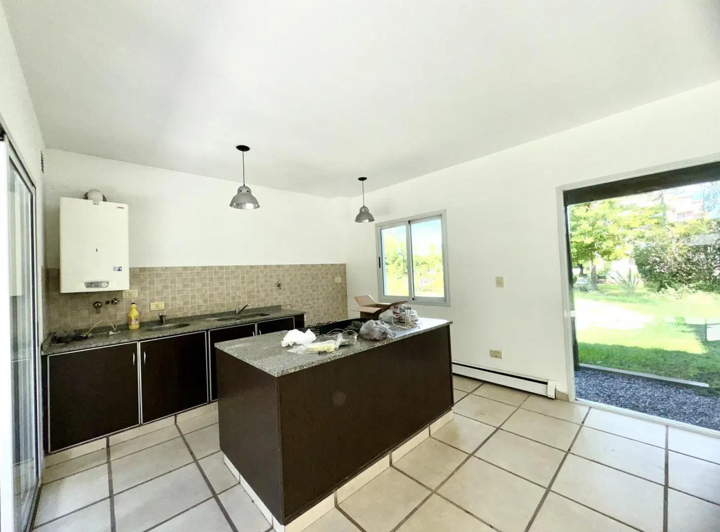 Alquiler Venta Casa 5 AMBIENTES BARRIO CERRADO ALTOS DEL SOL 5