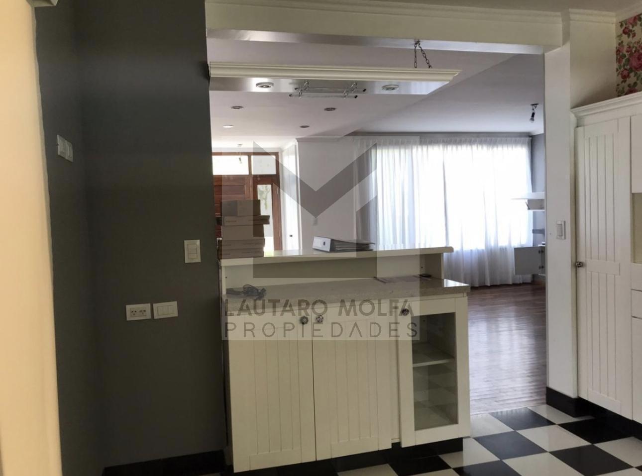 Foto de Casa venta o Alquiler amueblado 5 ambientes en Barrio cerrado Altos Del Sol, imagen 4